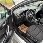 Opel Astra K 2016 (11)